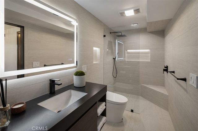 2098 Roosevelt, Altadena, CA 91001
