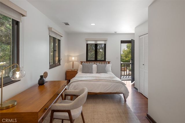 2098 Roosevelt, Altadena, CA 91001
