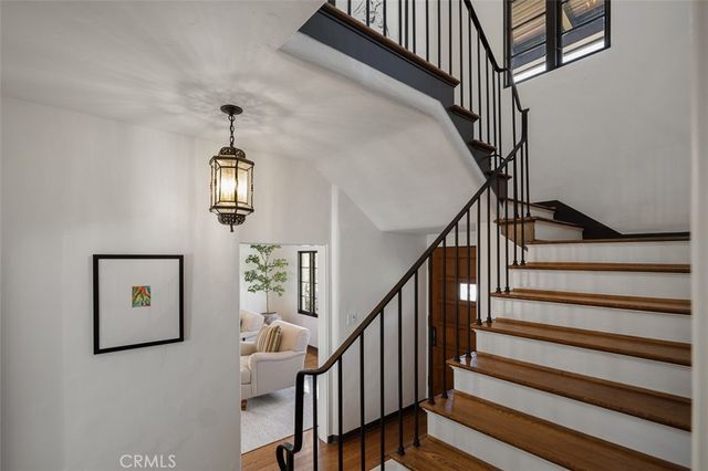 2098 Roosevelt, Altadena, CA 91001