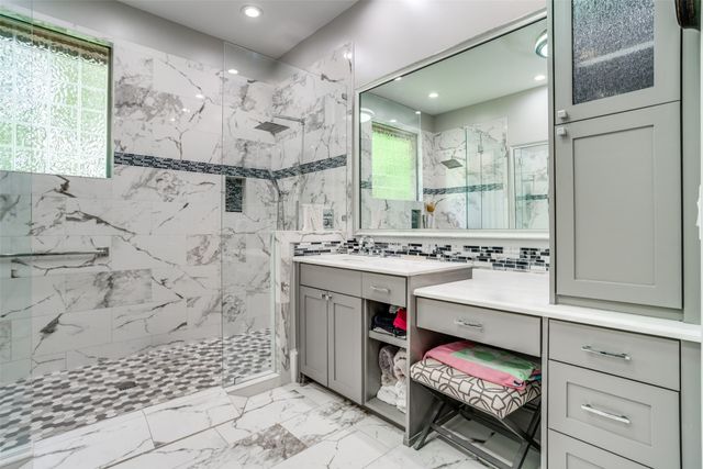 1912 Surrey Lane, Mckinney, TX 75072