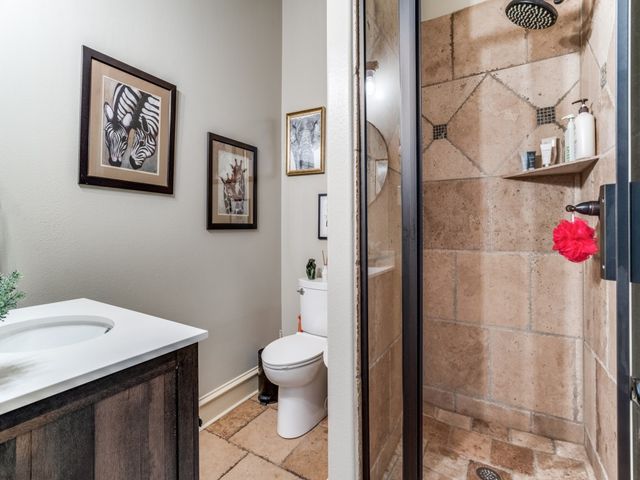 1912 Surrey Lane, Mckinney, TX 75072