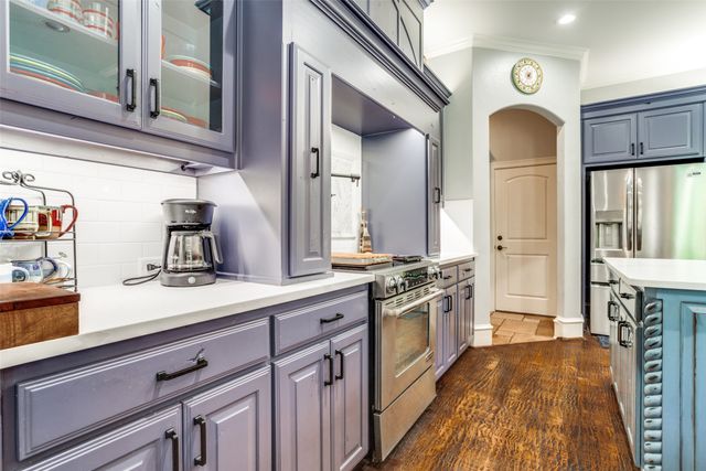 1912 Surrey Lane, Mckinney, TX 75072