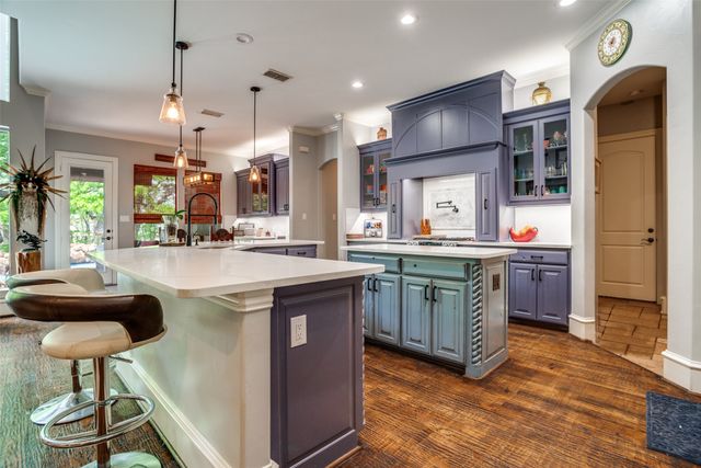 1912 Surrey Lane, Mckinney, TX 75072