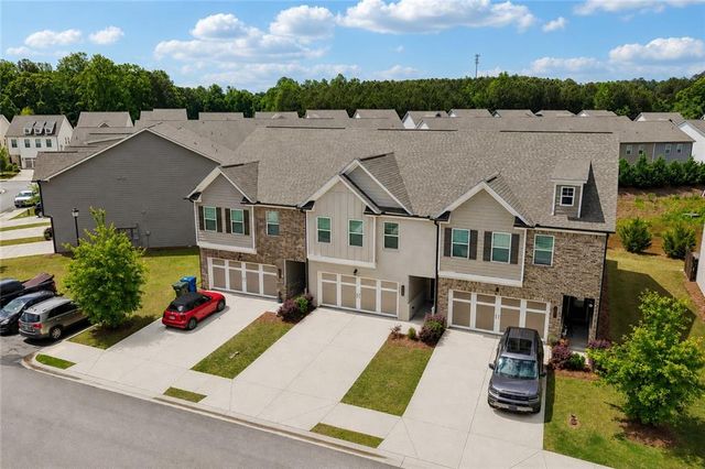 5052 Silver Fox, Oakwood, GA 30566