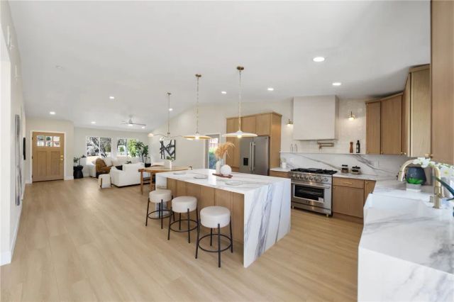 1824 Portofino, Oceanside, CA 92054