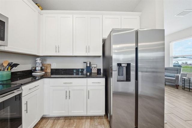 3023 W SPRUCE STREET, Tampa, FL 33607