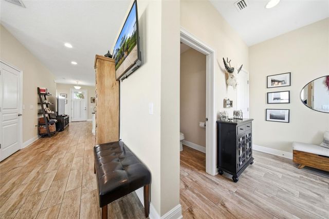 3023 W SPRUCE STREET, Tampa, FL 33607