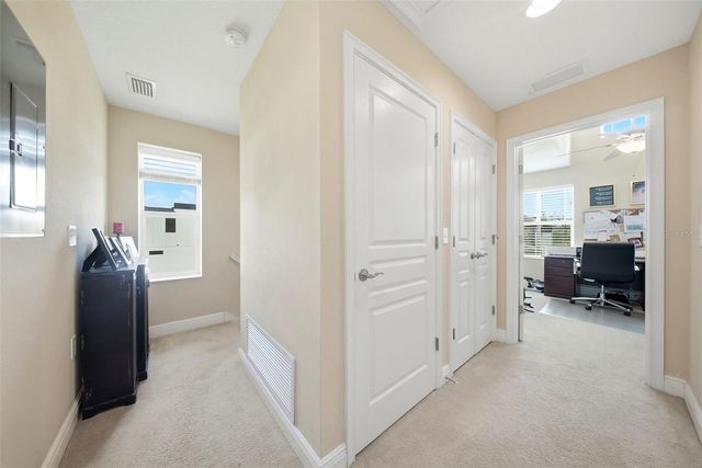 3023 W SPRUCE STREET, Tampa, FL 33607