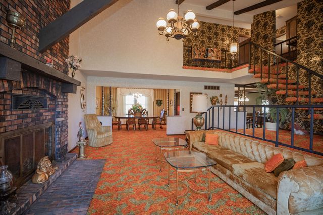 713 Highway J, Stockton, MO 65785