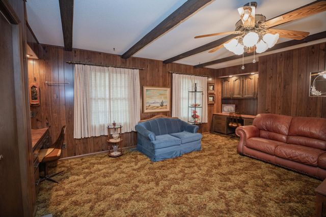 713 Highway J, Stockton, MO 65785