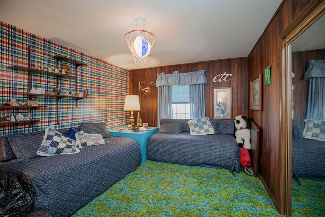 713 Highway J, Stockton, MO 65785