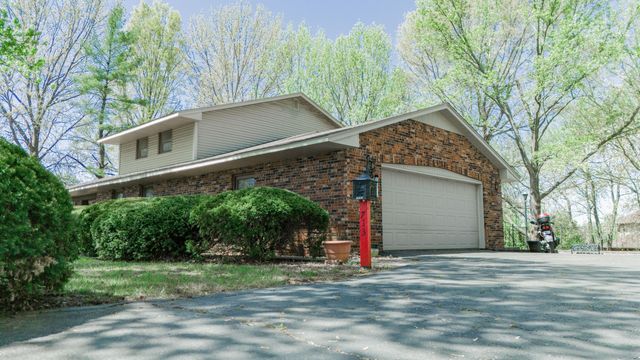 713 Highway J, Stockton, MO 65785