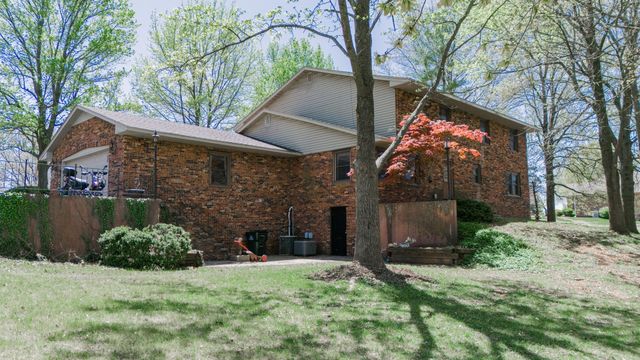 713 Highway J, Stockton, MO 65785