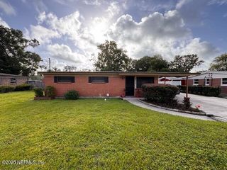 9715 FLECHETTE Avenue, Jacksonville, FL 32208