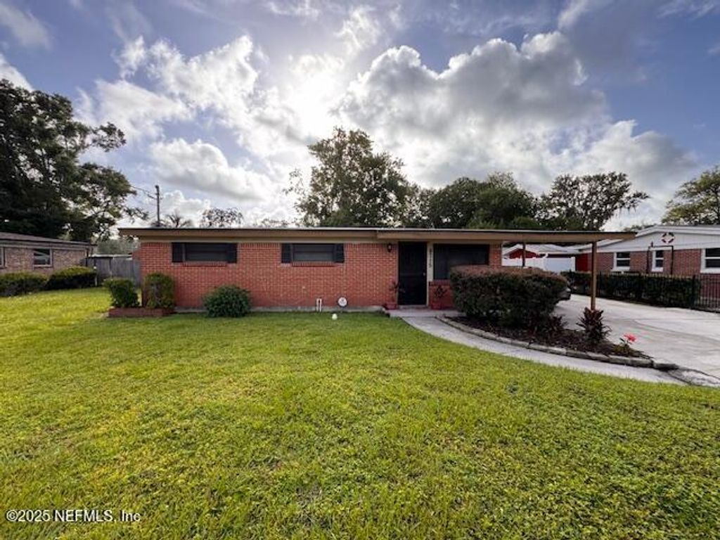 9715 FLECHETTE Avenue, Jacksonville, FL 32208
