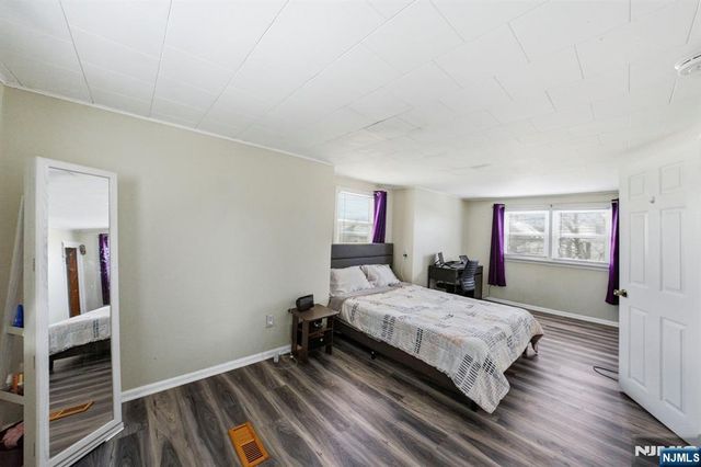 70 Teaneck Road, Ridgefield Park, NJ 07660