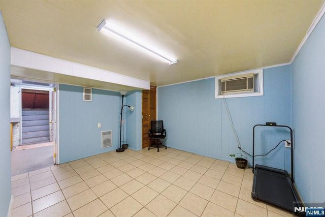 70 Teaneck Road, Ridgefield Park, NJ 07660