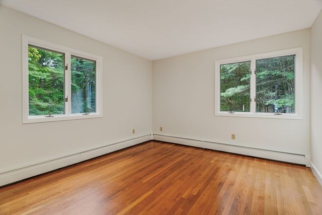 3 Sargent Rd, Bolton, MA 01740