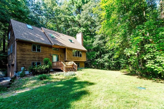3 Sargent Rd, Bolton, MA 01740