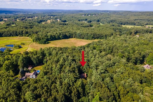 3 Sargent Rd, Bolton, MA 01740