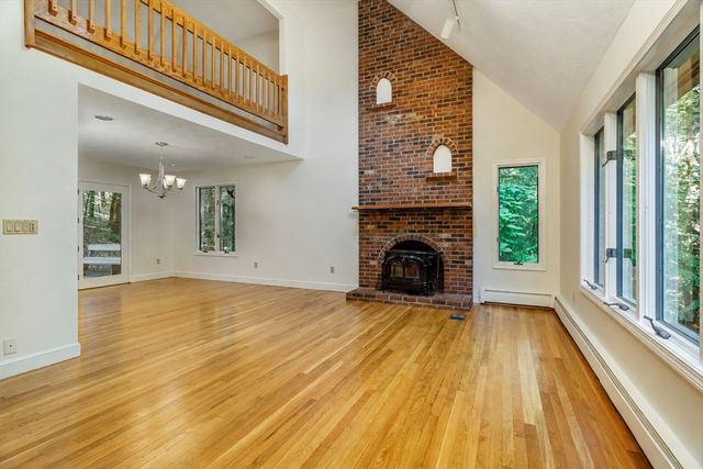 3 Sargent Rd, Bolton, MA 01740