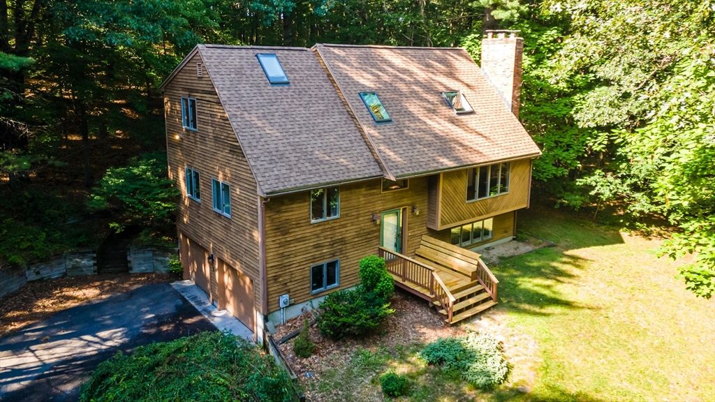 3 Sargent Rd, Bolton, MA 01740