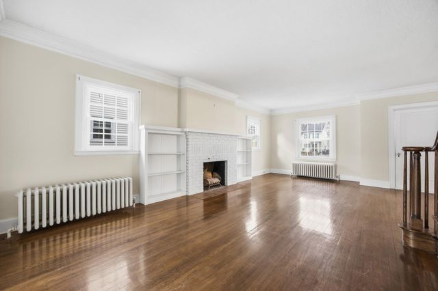 1257 4th Street N, Fargo, ND 58102