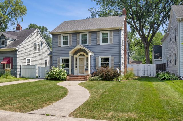 1257 4th Street N, Fargo, ND 58102