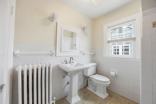 1257 4th Street N, Fargo, ND 58102