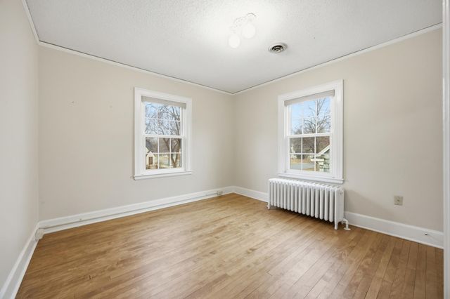 1257 4th Street N, Fargo, ND 58102