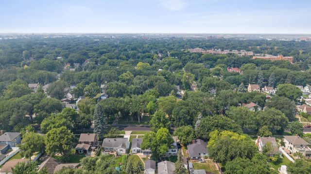 1257 4th Street N, Fargo, ND 58102