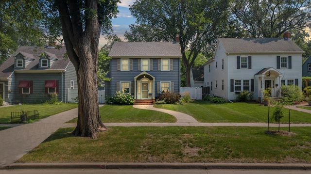 1257 4th Street N, Fargo, ND 58102