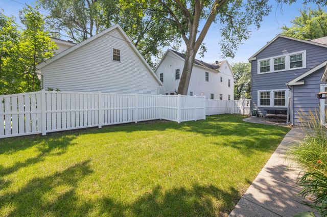1257 4th Street N, Fargo, ND 58102