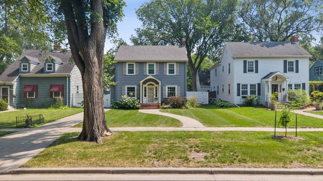 1257 4th Street N, Fargo, ND 58102