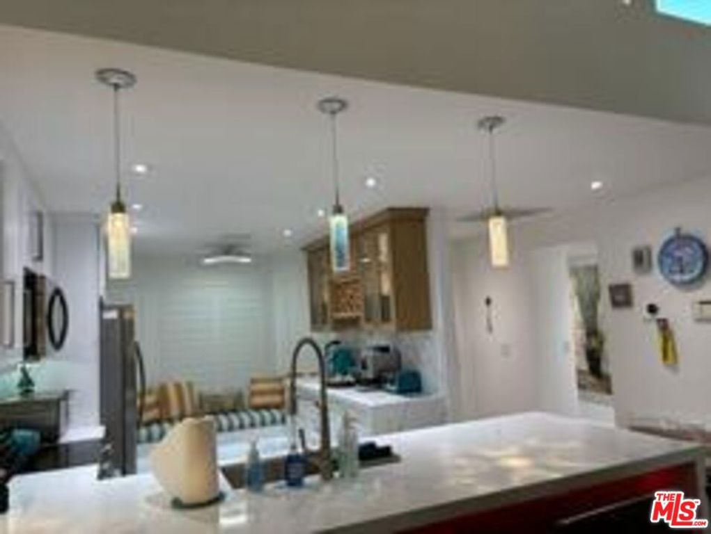 Image 1 of property listing at 185 Gran, Palm Desert, CA 92260