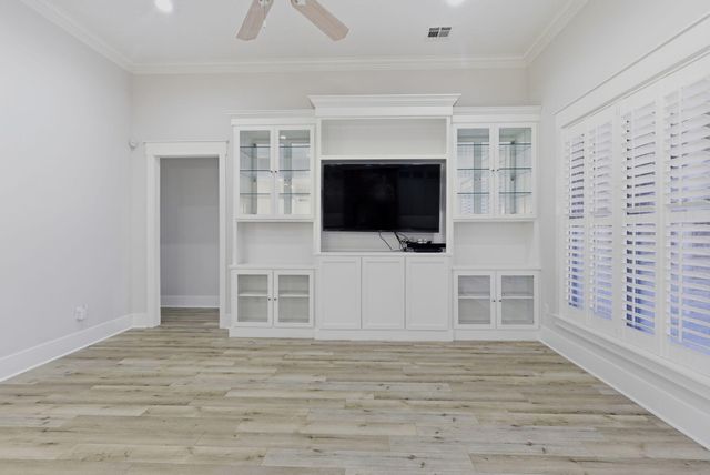 147 Plantation Trace, Longville, LA 70652
