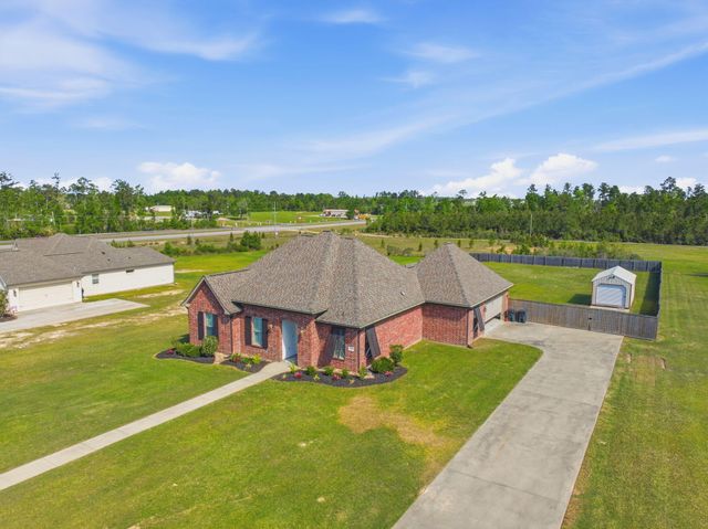 147 Plantation Trace, Longville, LA 70652
