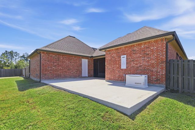 147 Plantation Trace, Longville, LA 70652