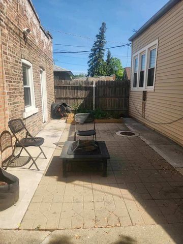1630 S 59th Court B, Cicero, IL 60804
