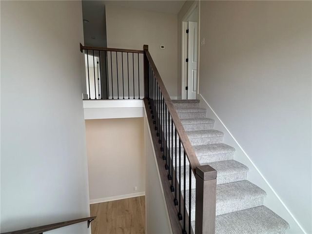 1813 SW Arbormist Drive, Lee's Summit, MO 64082