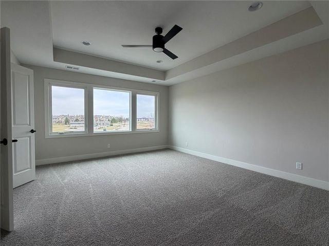 1813 SW Arbormist Drive, Lee's Summit, MO 64082