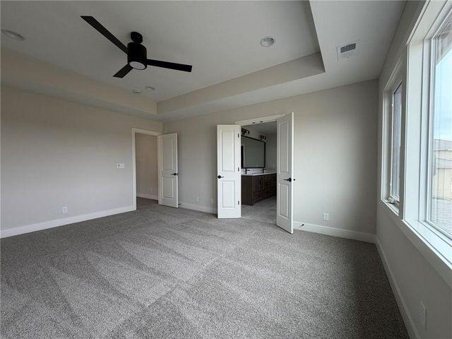 1813 SW Arbormist Drive, Lee's Summit, MO 64082