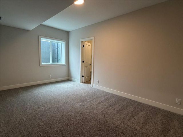 1813 SW Arbormist Drive, Lee's Summit, MO 64082