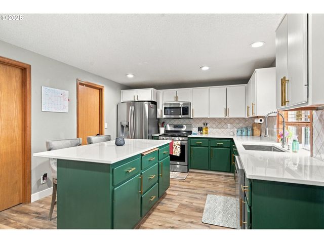 214 Nw 12TH St, Battle Ground, WA 98604