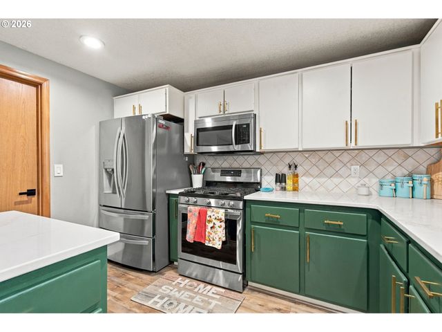 214 Nw 12TH St, Battle Ground, WA 98604