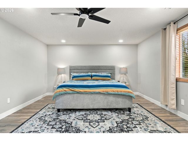 214 Nw 12TH St, Battle Ground, WA 98604