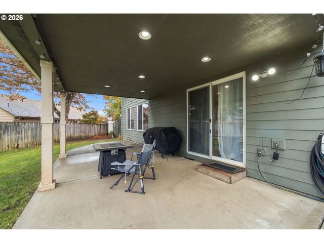 214 Nw 12TH St, Battle Ground, WA 98604