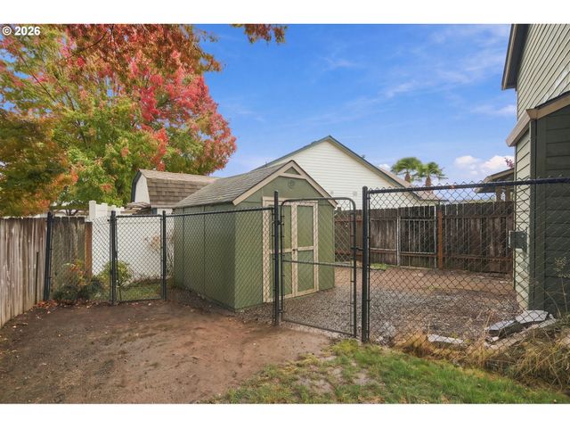 214 Nw 12TH St, Battle Ground, WA 98604