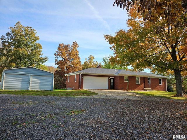 3881 Highway 61, Blue Grass, IA 52726