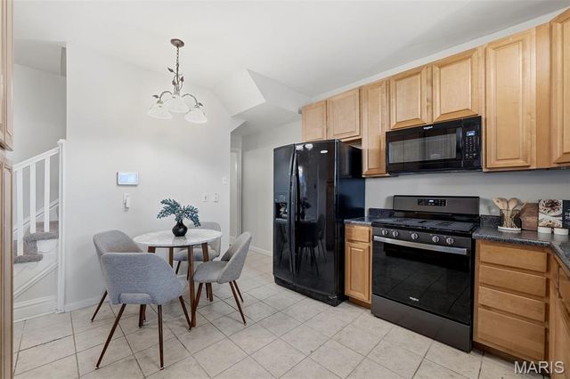 3636 Fillmore Street, St Louis, MO 63116